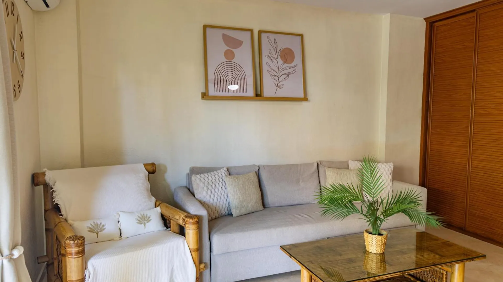 Appartamento Escapada Junto Al Mar Con Vistas Y Piscina Benalmádena Spagna